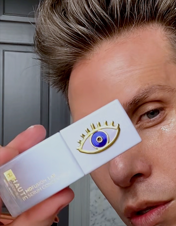 OJOS & LABIOS